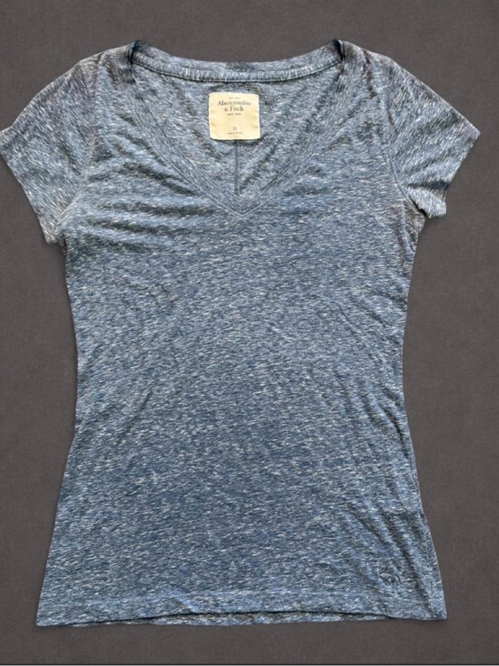 Abercrombie & Fitch Blue Heather V-Neck Tee XS